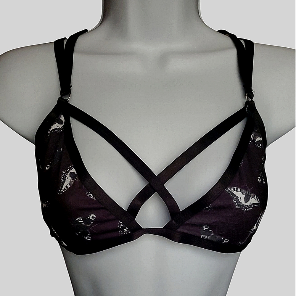 Hot Topic Black Cross-Strap Bralette with Adjustable Fit XL